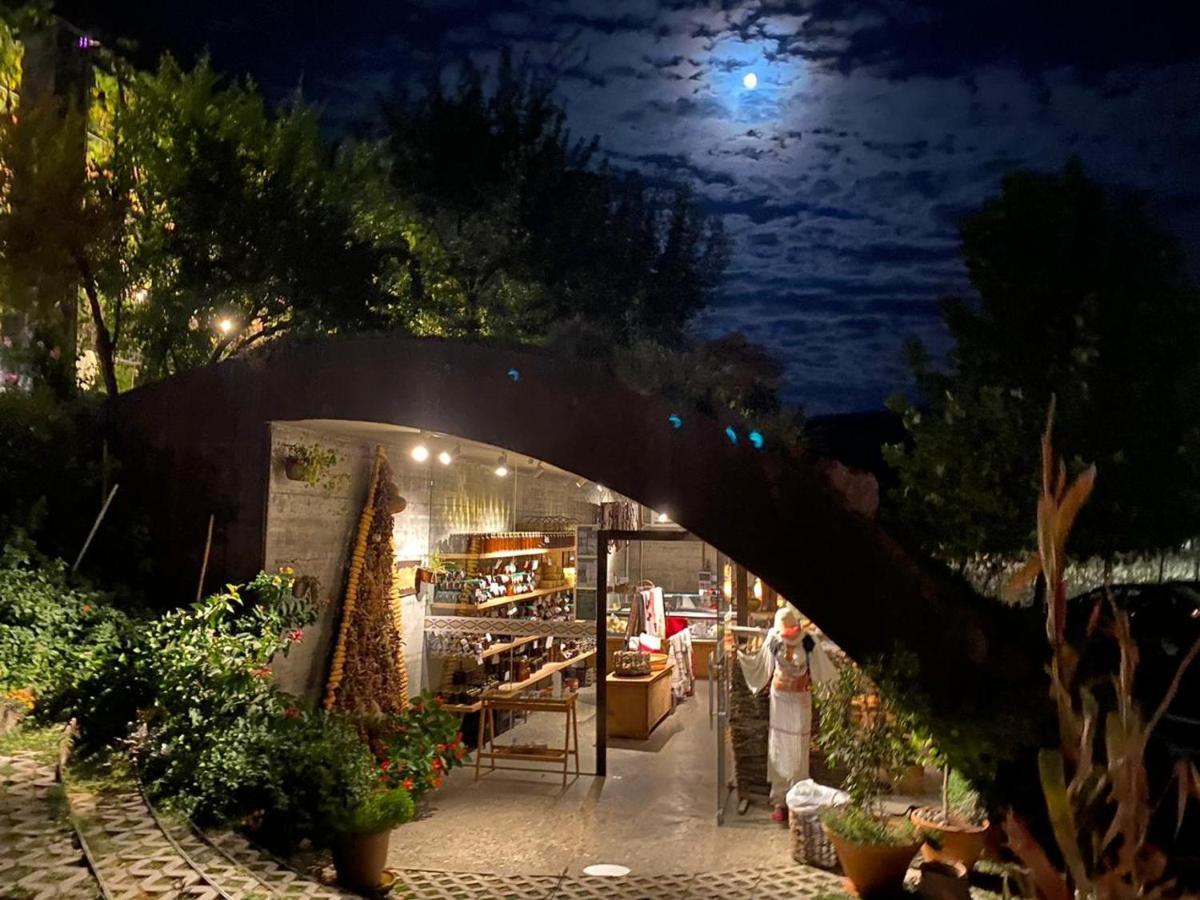 Hotel Mrizi I Zanave Agroturizem Lezhë Esterno foto
