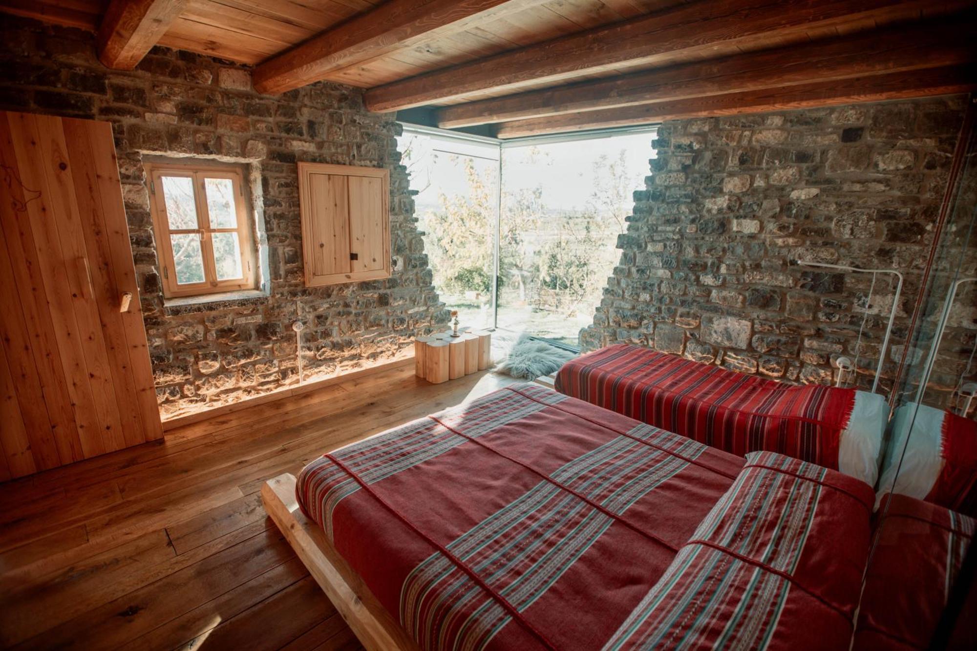 Hotel Mrizi I Zanave Agroturizem Lezhë Camera foto