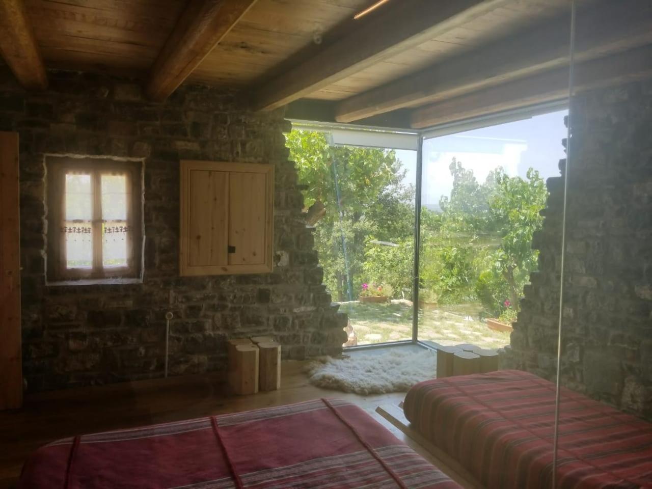 Hotel Mrizi I Zanave Agroturizem Lezhë Camera foto