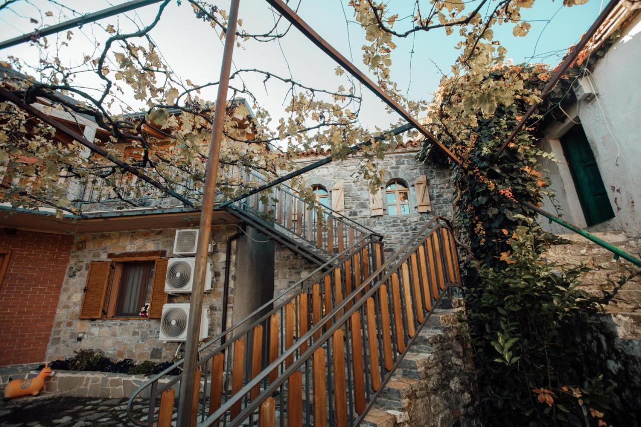 Hotel Mrizi I Zanave Agroturizem Lezhë Esterno foto